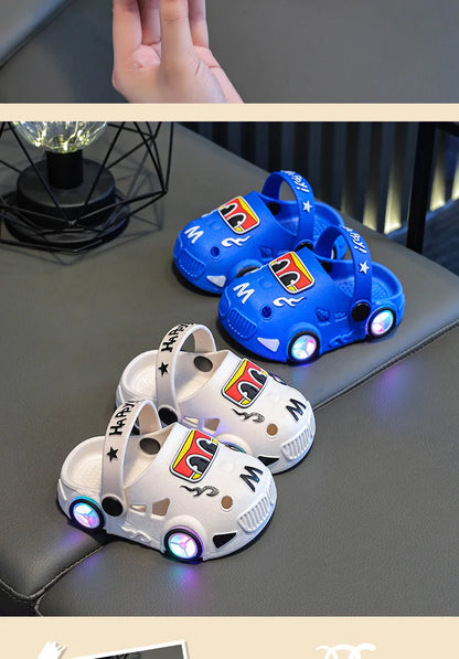 Kids Light-Up Car Clogs with Glowing Wheel Details, Ventilated Closed-Toe Design and Pivoting Heel Strap for Playful Summer Casual Outfits