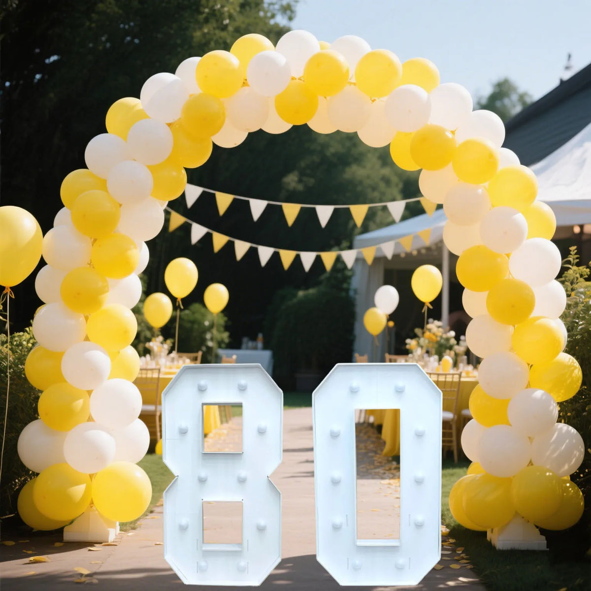 Light Up Marquee Numbers, 73 cm White KT Board Frames with Lights and Support Brackets for Birthday Backdrops and Anniversary Displays