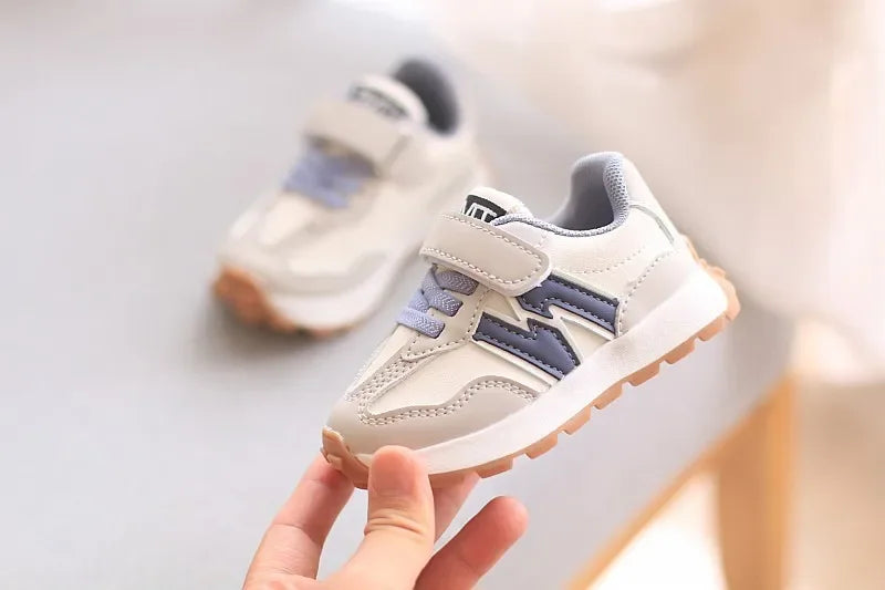 Toddler Hook and Loop Sneakers with Contrast Panels, Lightweight Breathable Soft-Sole Sports Shoes in Grey, Beige or Black for Everyday Casual Wear