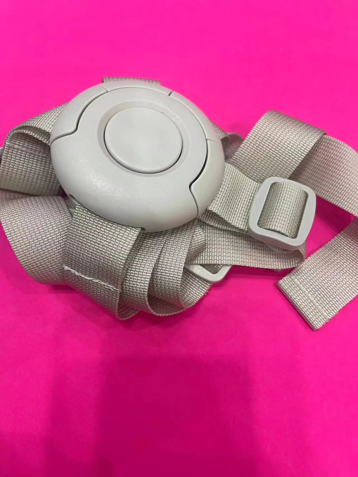 Nomi Baby Seat Harness in Beige, Adjustable Replacement Safety Straps for Compatible Newborn Set or High Chair Seating, Nylon Baby Chair Accessory