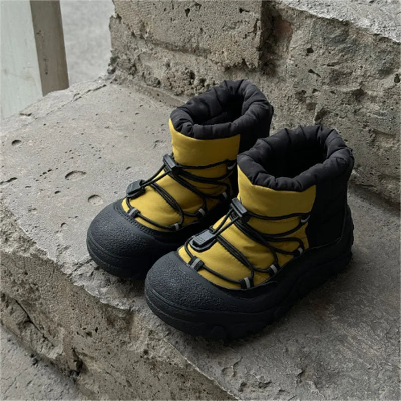 Kids Snow Boots with Toggle Laces, Warm Fur Lining and Rubber Soles for Boys and Girls, Winter Outdoor Shoes in EU Sizes 26-37