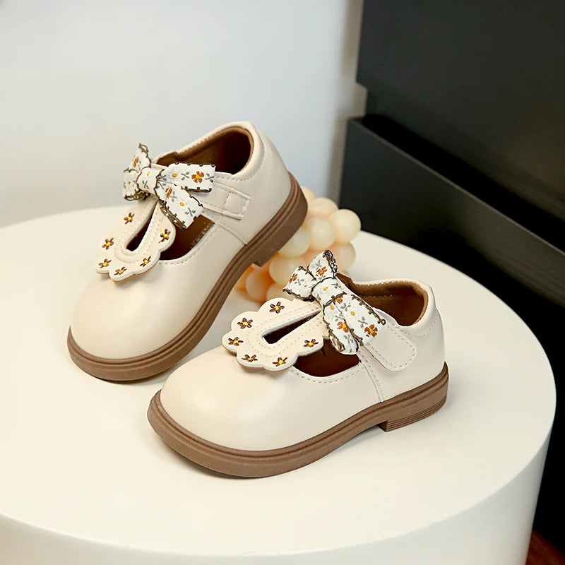 Girls Floral Bow T-Strap Shoes with Scalloped Flower Details and Round Toe, Black or Beige Dress Flats for School Outfits, Parties and Photos