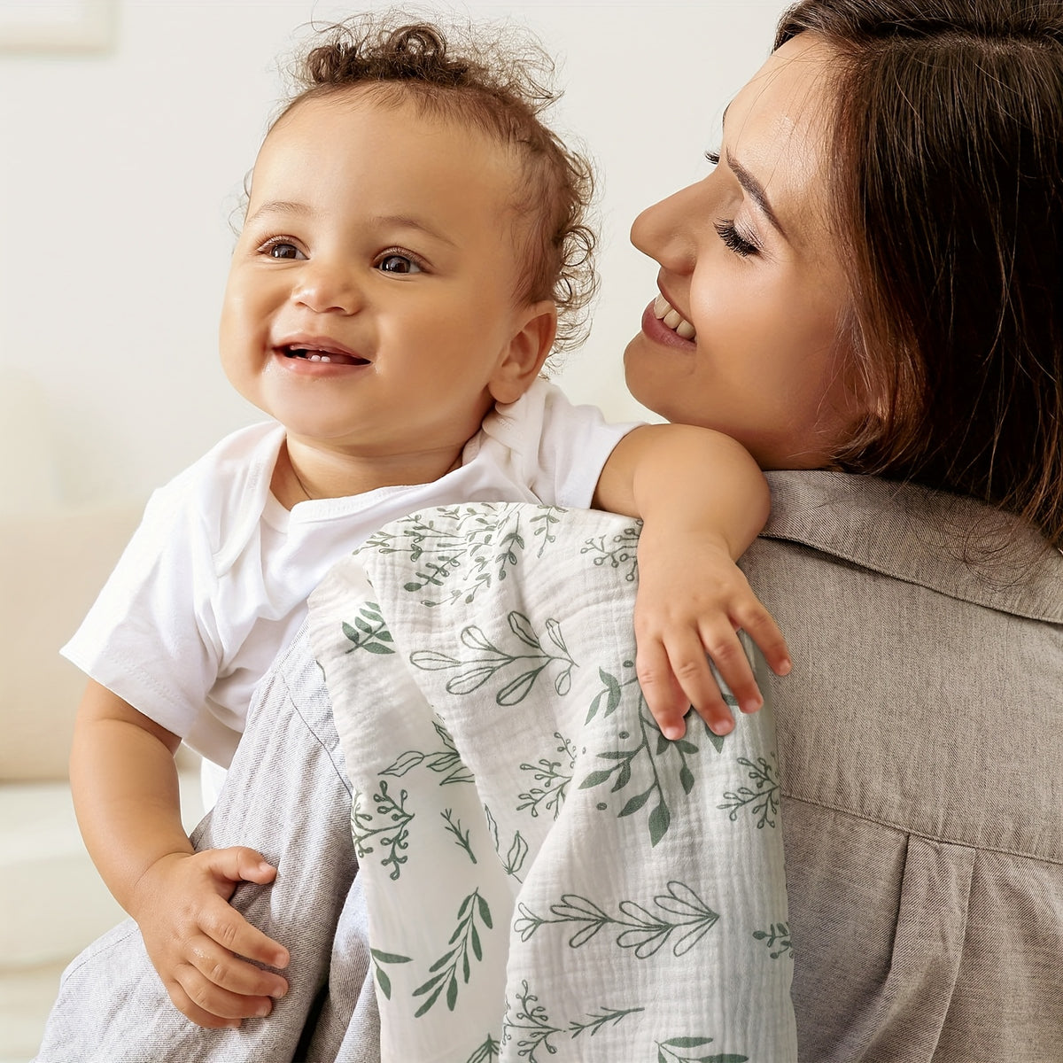 Swaddle Blankets for Newborns, 3-Pack Soft Breathable 38 x 40 Inch Receiving Blankets for Swaddling, Burp Cloth Use & Baby Shower Gifts
